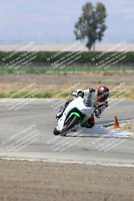 media/May-25-2025-Lets Ride (Sun) [[0ff033e448]]/B Group/1120am (Grapevine)/